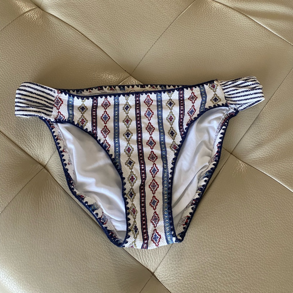 Jessica Simpson Moroccan style Bikini Bottom